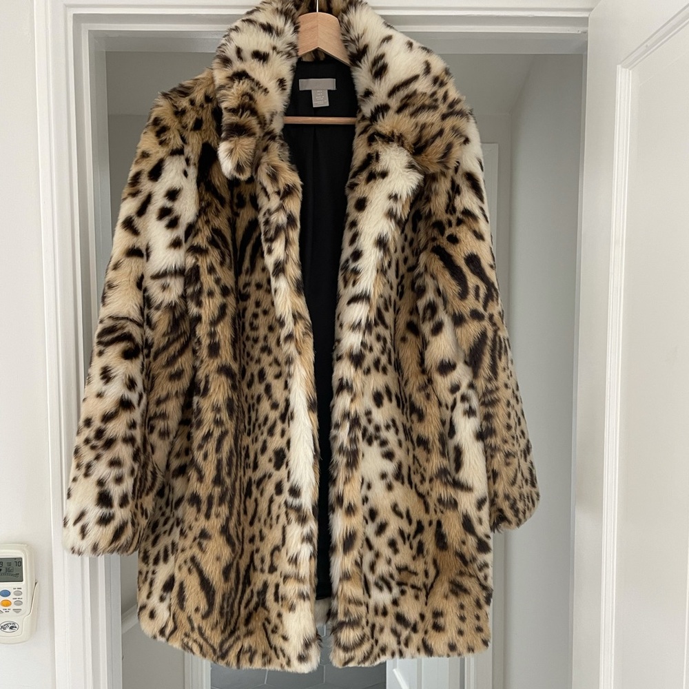 H&M Faux Fur Jacket Leopard